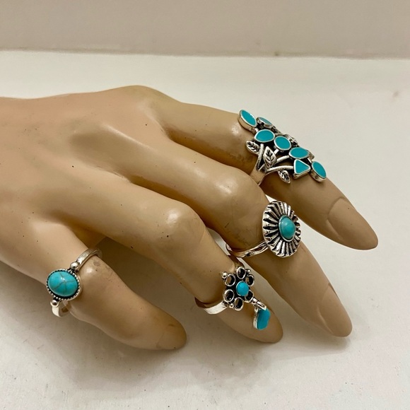 Vintage 4pc Silver Tone- Faux Turquoise Rings (A) - Picture 6 of 11